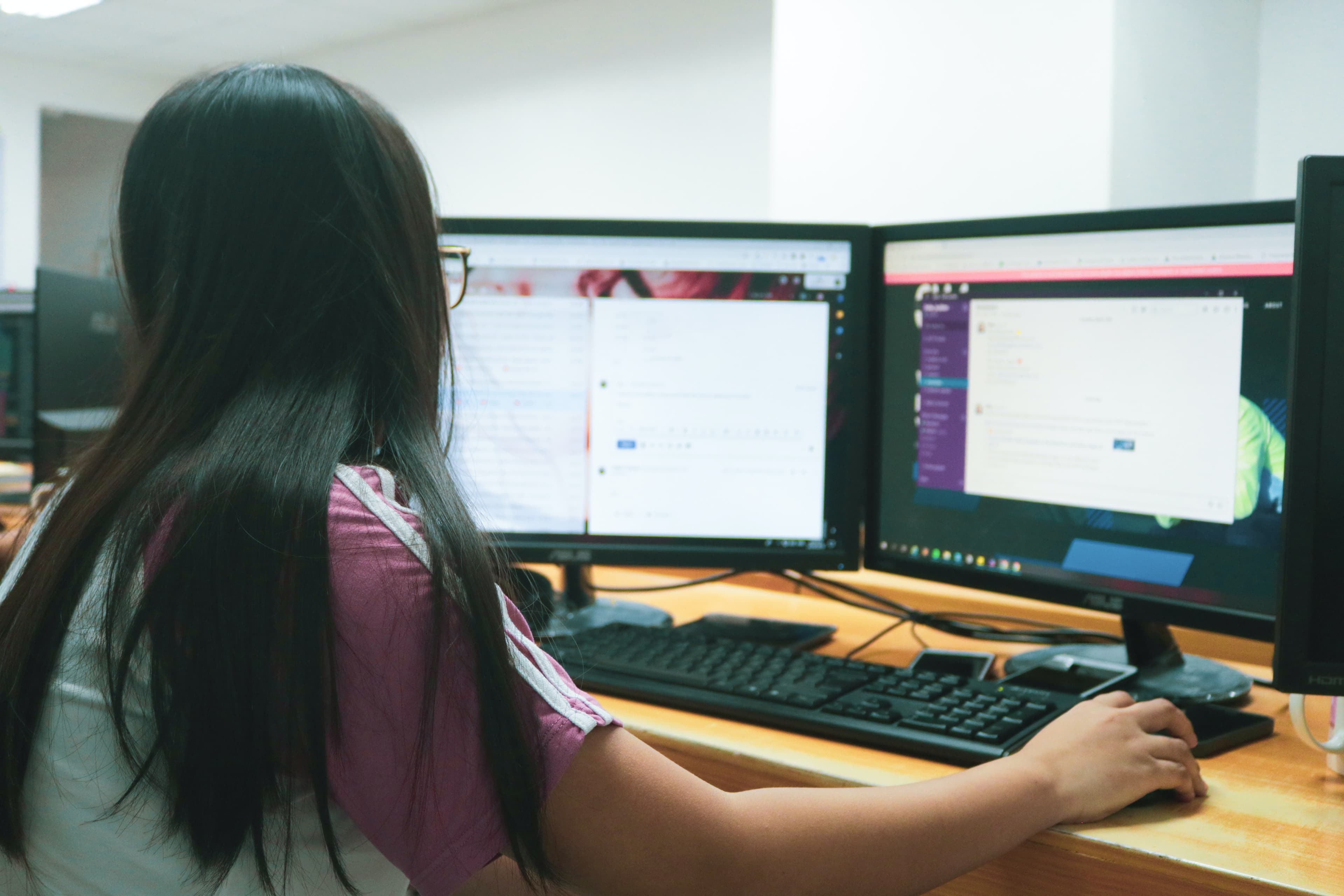 Why do we Hate Emails?